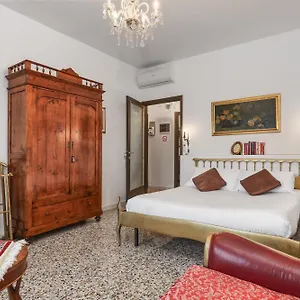 Appartamento Angolo Stazione - Con Terrazzo Panoramico, Pavia